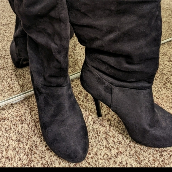 Black Suede Hooker Boots - Picture 2 of 4